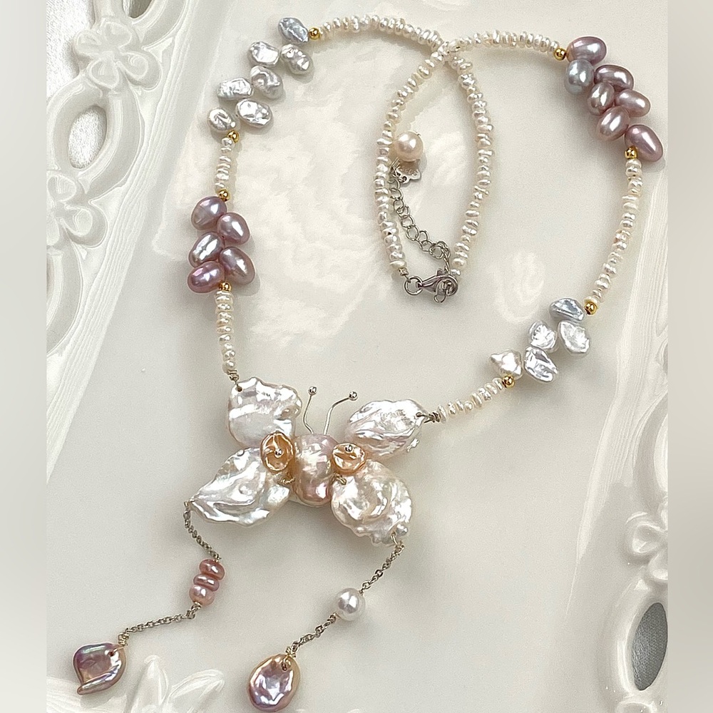 N179-Handmade High Quality Butterfly Pearl Necklace